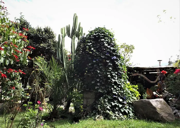 Caminantes Del Valle Hostel